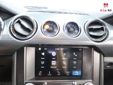 2017 - ford mustang