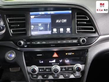 2020 - hyundai avante