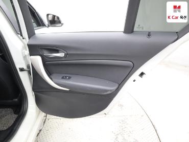 2017 - bmw 1 series