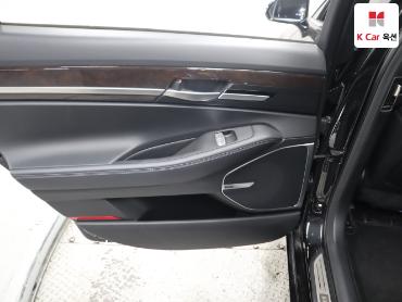 2018 - genesis eq900