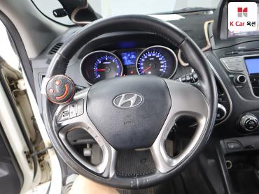 2010 - hyundai tucson