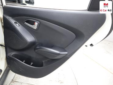 2010 - hyundai tucson