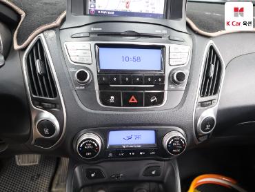 2010 - hyundai tucson