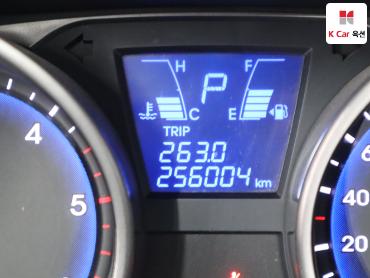2010 - hyundai tucson