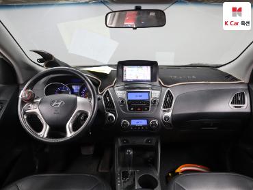 2010 - hyundai tucson