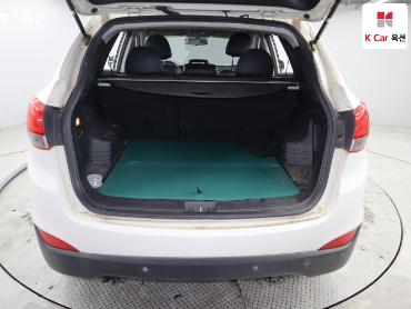 2010 - hyundai tucson