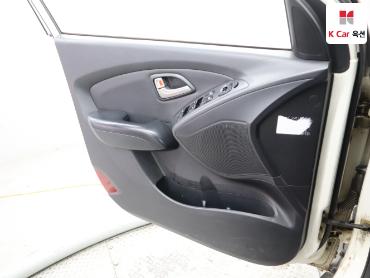 2010 - hyundai tucson