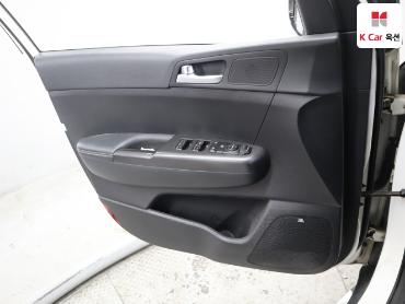 2016 - kia sportage