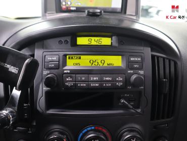 2011 - hyundai grand starex