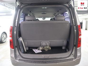 2011 - hyundai grand starex