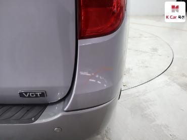 2011 - hyundai grand starex