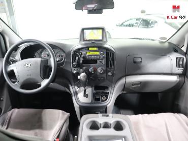 2011 - hyundai grand starex