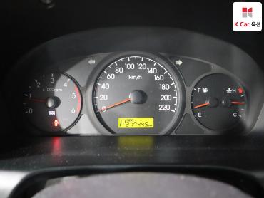 2011 - hyundai grand starex