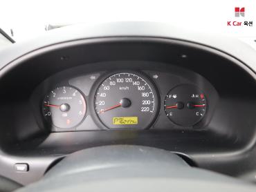 2012 - hyundai grand starex