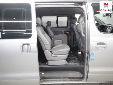 2012 - hyundai grand starex