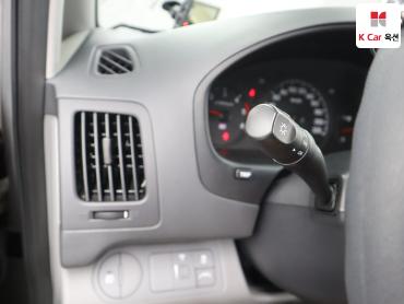 2012 - hyundai grand starex