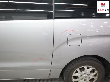 2012 - hyundai grand starex