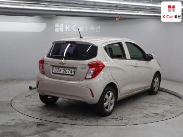 2017 - chevrolet spark