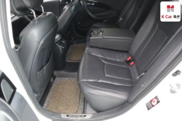 2011 - hyundai grandeur