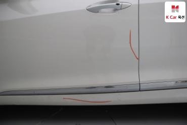 2011 - hyundai grandeur