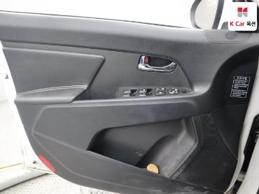 2011 - kia sportage