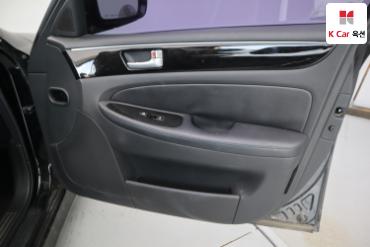 2012 - hyundai bh330