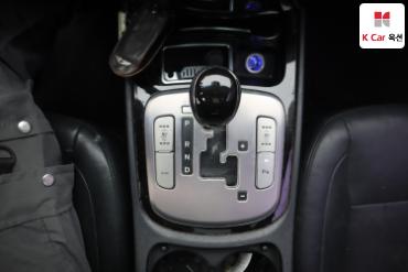 2012 - hyundai bh330