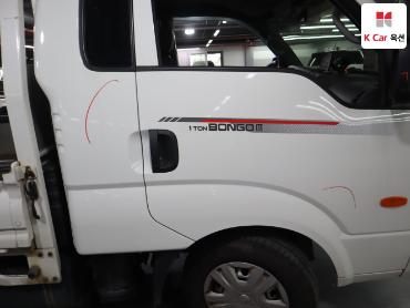 2020 - kia bongo iii