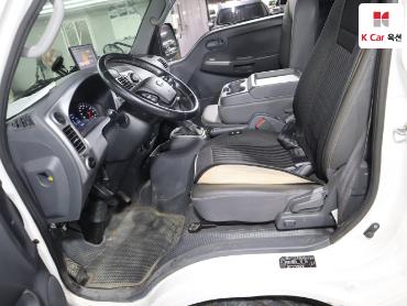 2020 - kia bongo iii