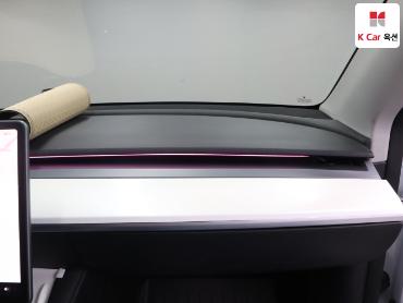 2022 - tesla model y