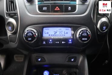 2011 - hyundai tucson