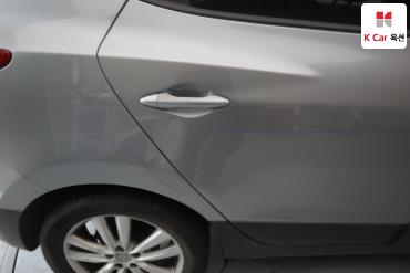 2011 - hyundai tucson