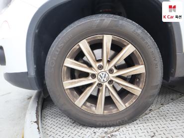 2015 - volkswagen tiguan