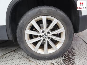 2015 - volkswagen tiguan