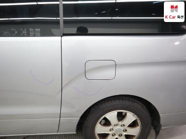 2018 - hyundai grand starex