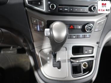 2018 - hyundai grand starex