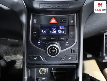 2014 - hyundai avante