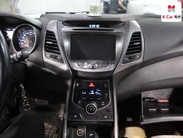 2014 - hyundai avante