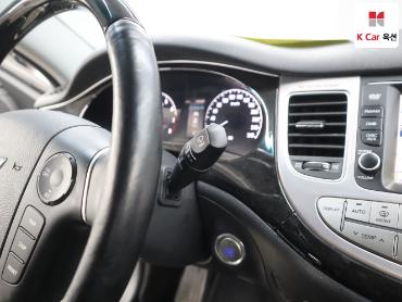 2012 - hyundai bh330