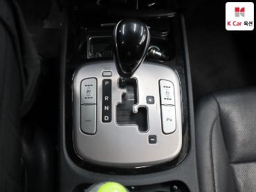 2012 - hyundai bh330