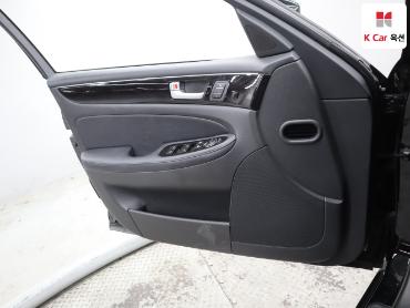 2012 - hyundai bh330