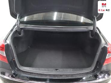 2012 - hyundai bh330
