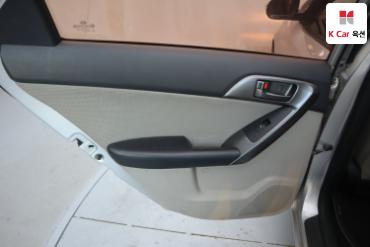 2010 - kia forte