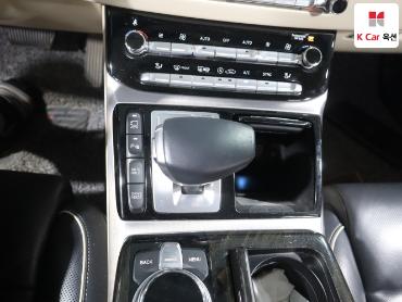 2018 - genesis eq900