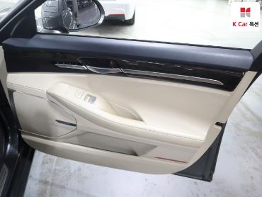 2018 - genesis eq900