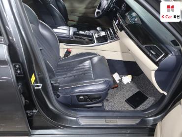 2018 - genesis eq900