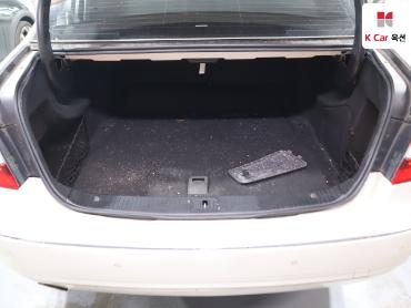 2011 - mercedes-benz e200