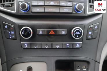 2019 - hyundai grand starex