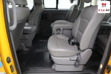 2019 - hyundai grand starex