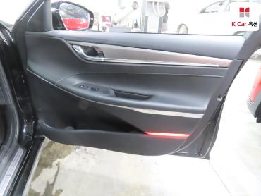 2022 - hyundai grandeur